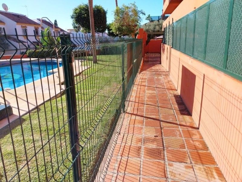Swimming pool of Flat for sale in Casares  with Air Conditioner, Heating and Private garden