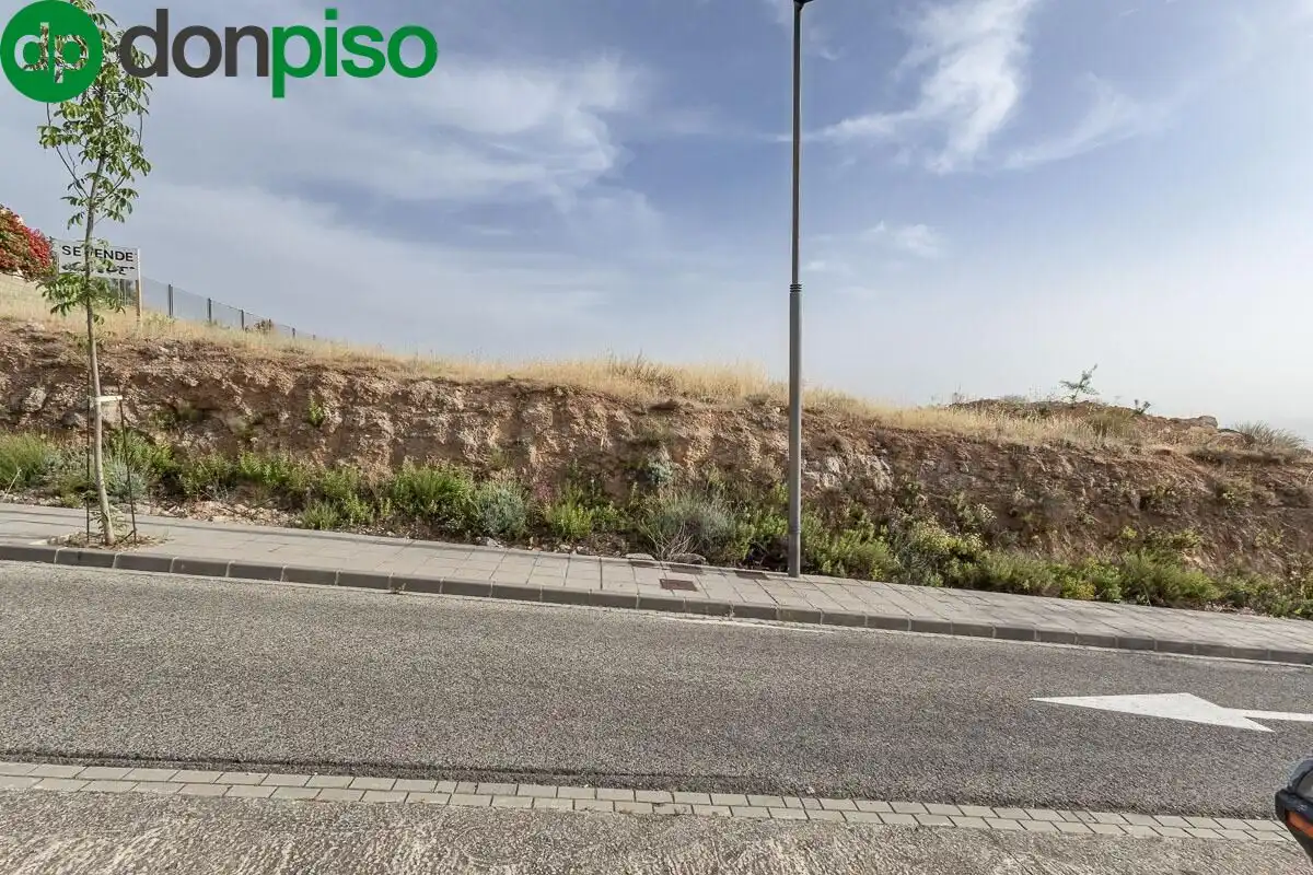 Residential for sale in Calle Pinos Puente, 20, Altos de la Zubia
