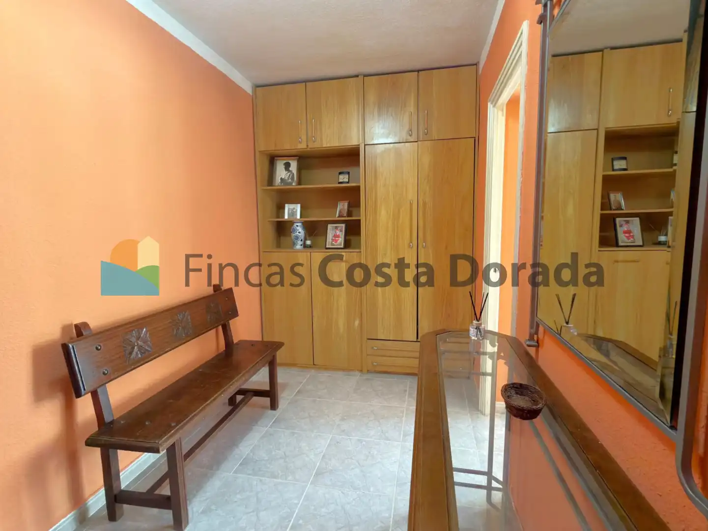 Planta baja en venta en Vilanova i la Geltrú con Aire acondicionado, Jardín privado y Terraza