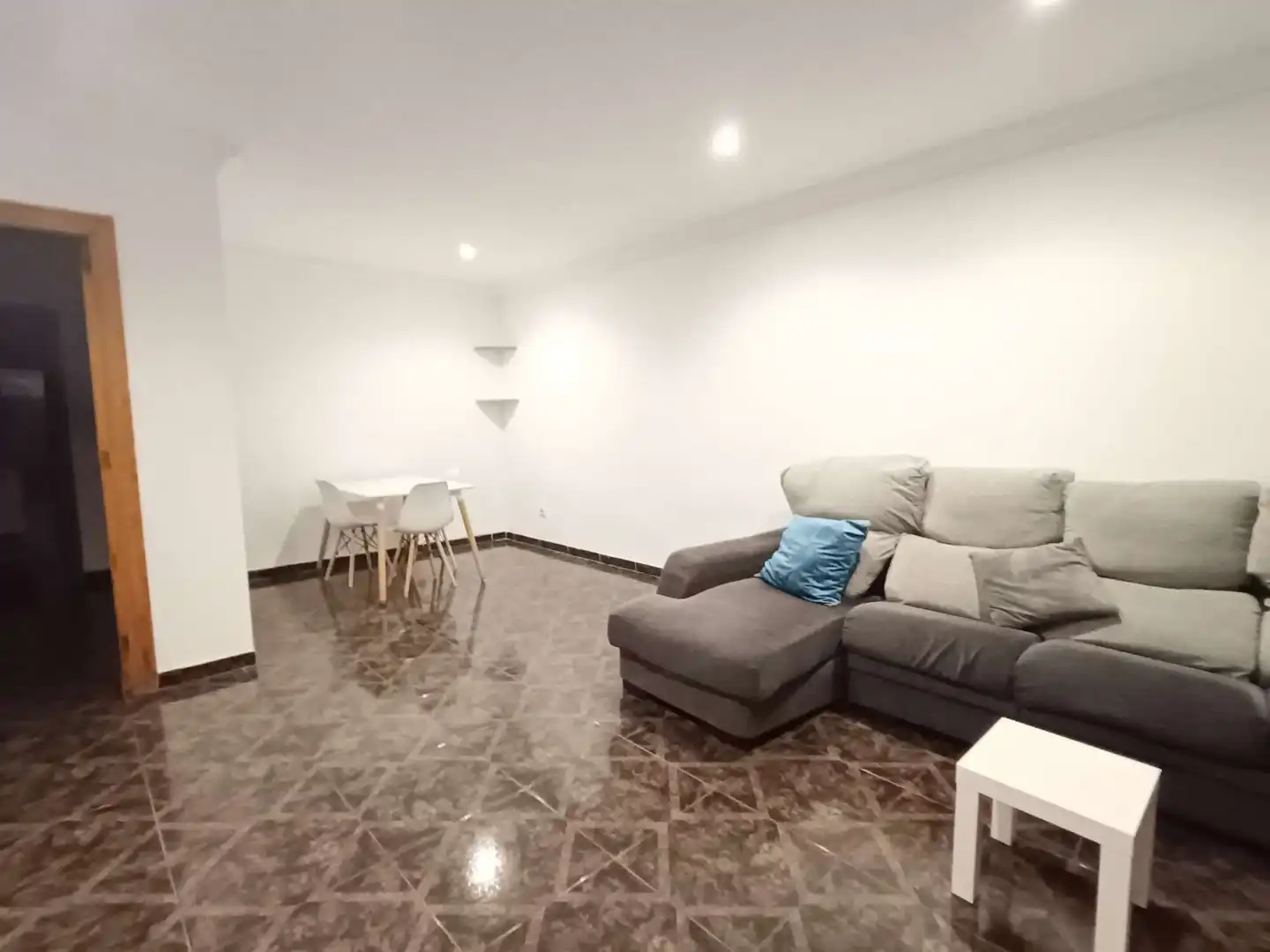 Erdgeschoss zur Miete in Alcúdia mit Terrasse, Möbliert und Balkon