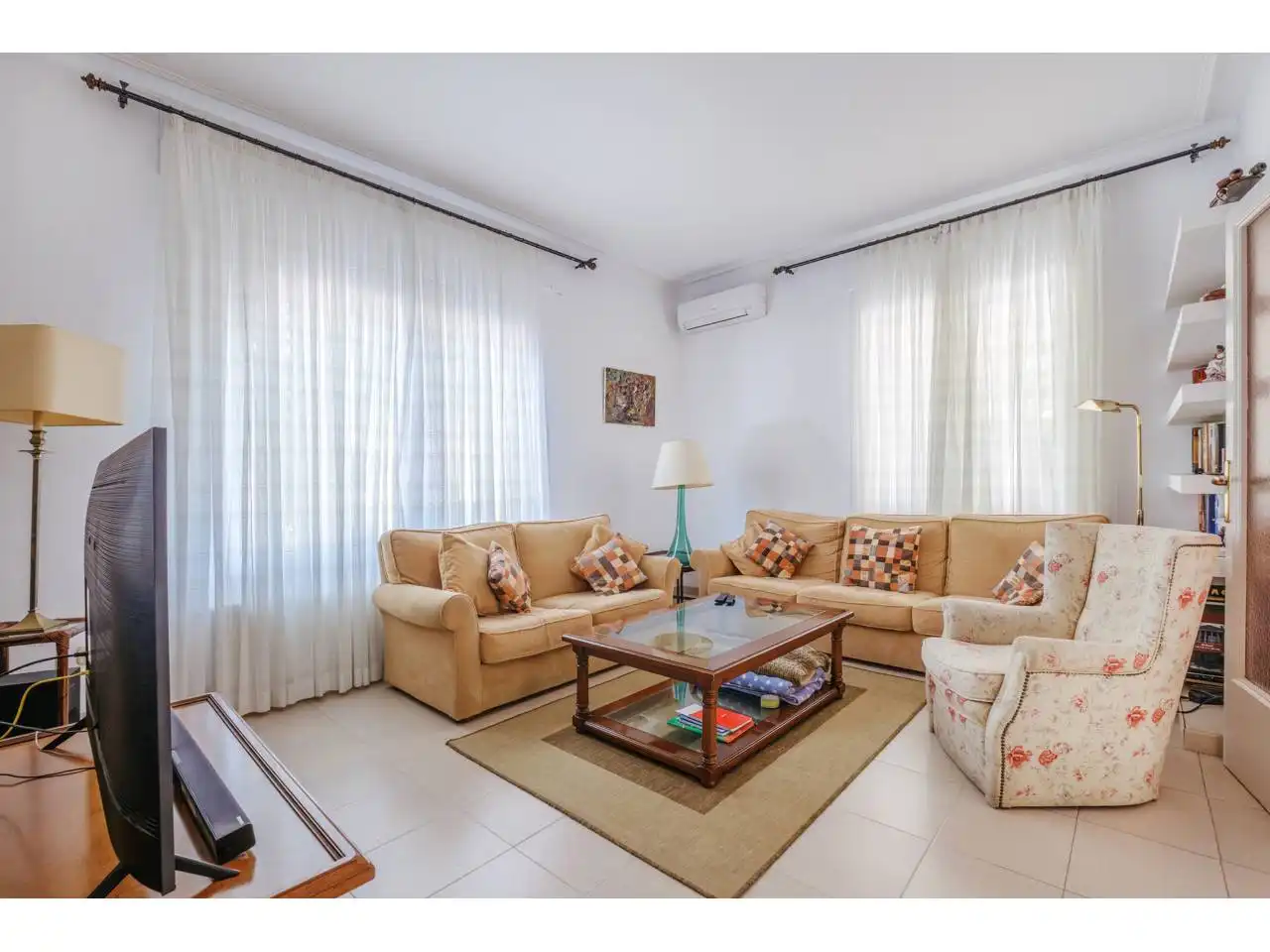 Living room of Houses for sale in Matadepera  with Heating, Private garden and Terrace