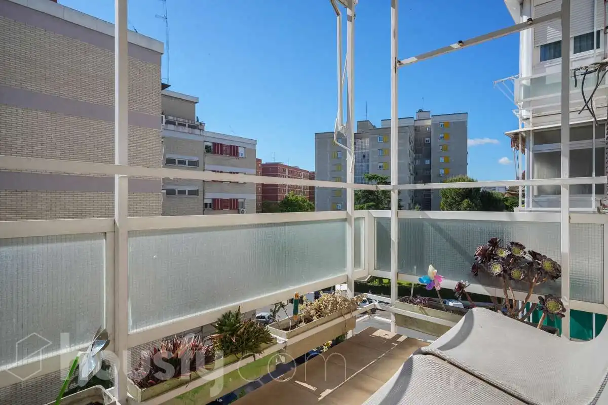 Terraza de Piso en venta en Madrid con Calefacción, Terraza y Trastero