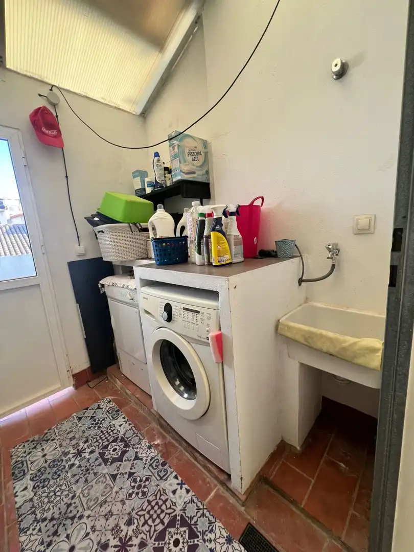 Kitchen of Flat for sale in Alcalá de Guadaira  with Storage room