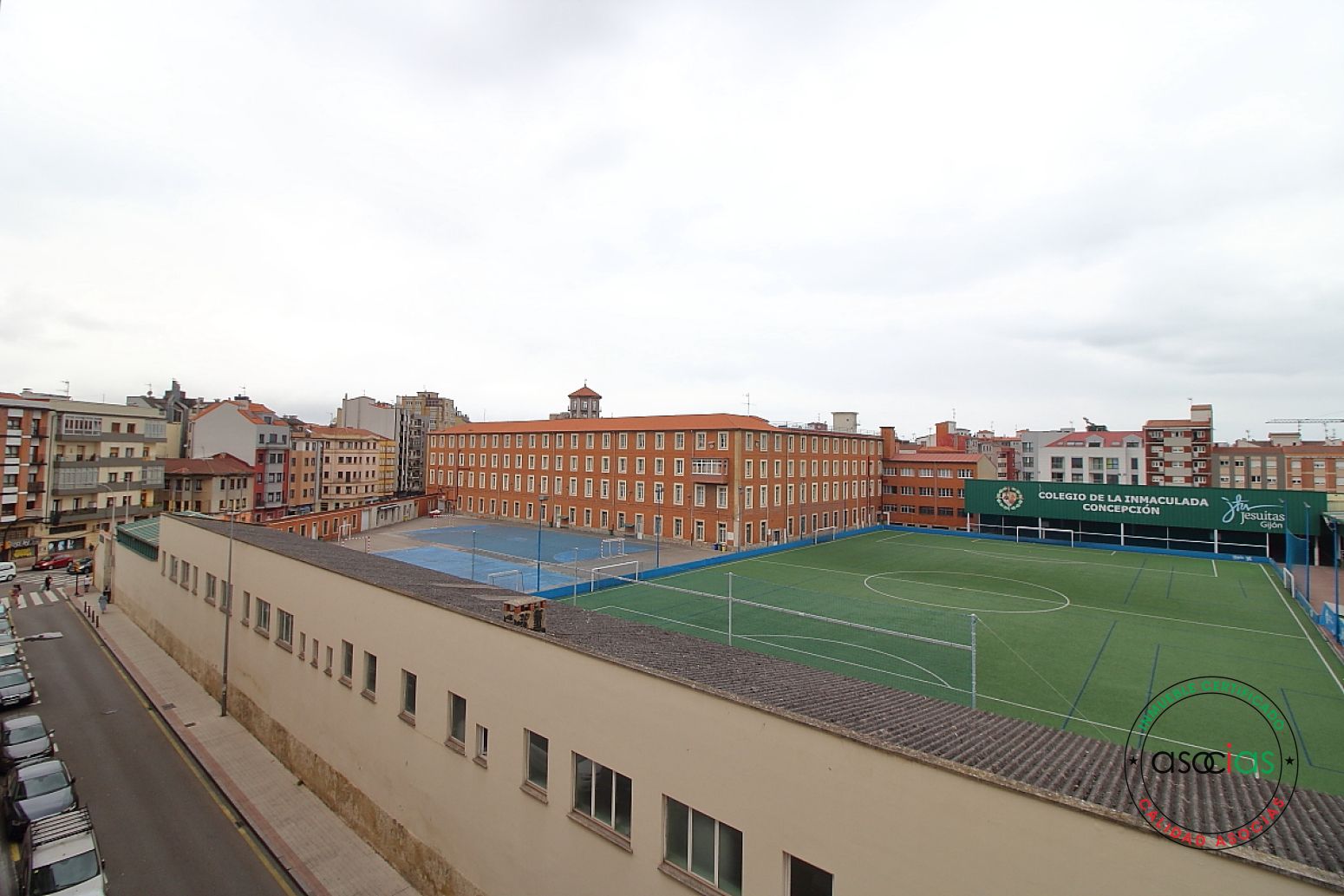Vista exterior de Piso en venta en Gijón 