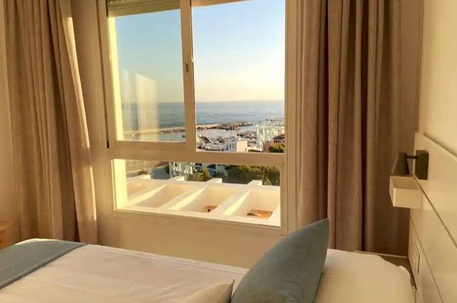 Apartamento en Alquiler en Avenida General López Domínguez, 2 en Los Jardines de Marbella - La Ermita