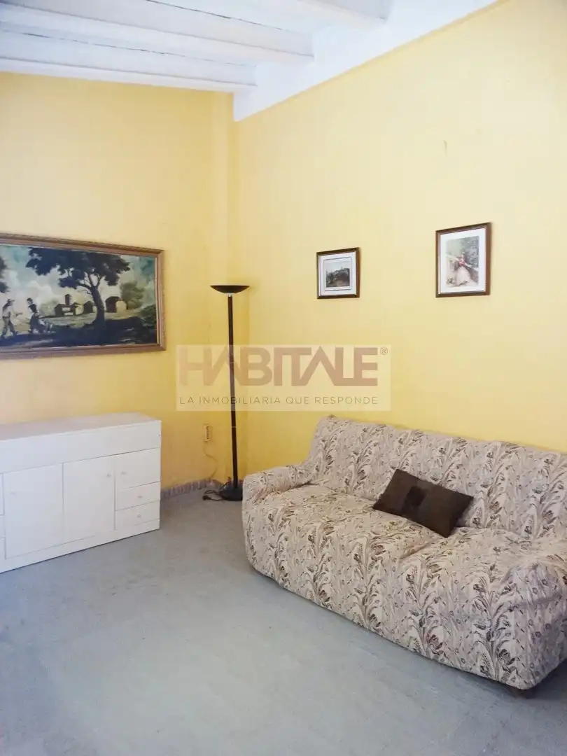 Sala d'estar de Casa adosada en venda en Xàtiva amb Traster i Moblat