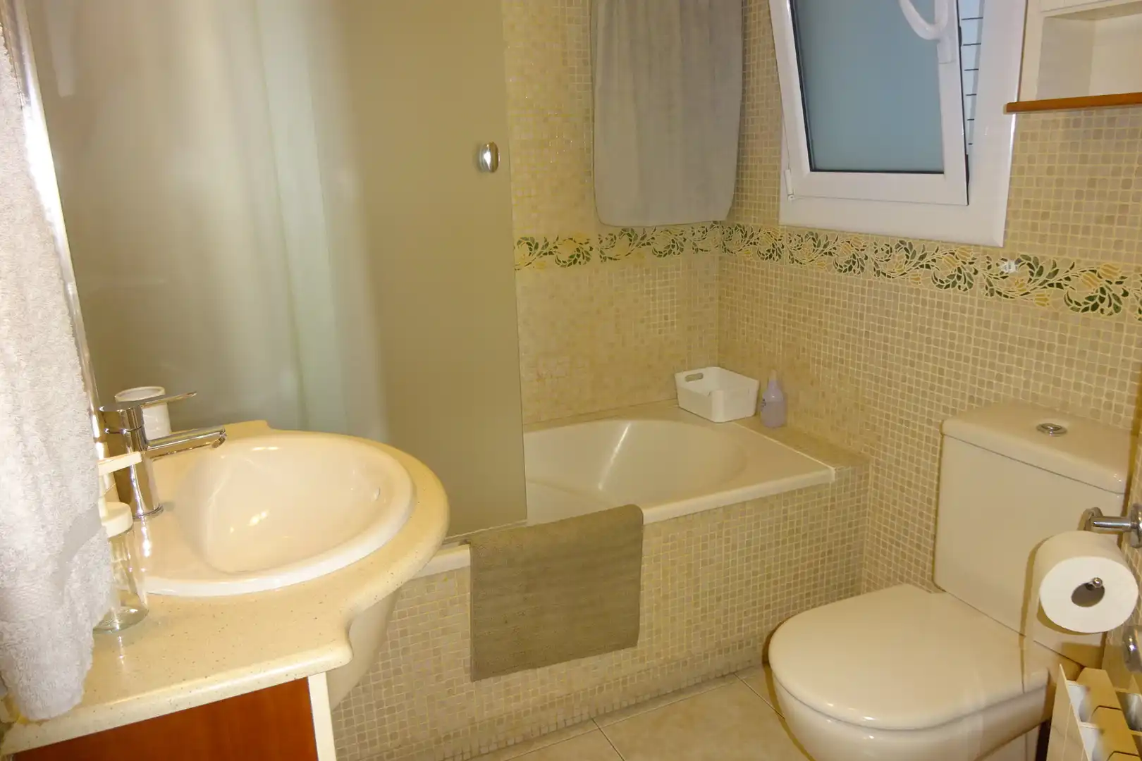 Attic for rent in Carrer de l'Equador, Barri de les Corts