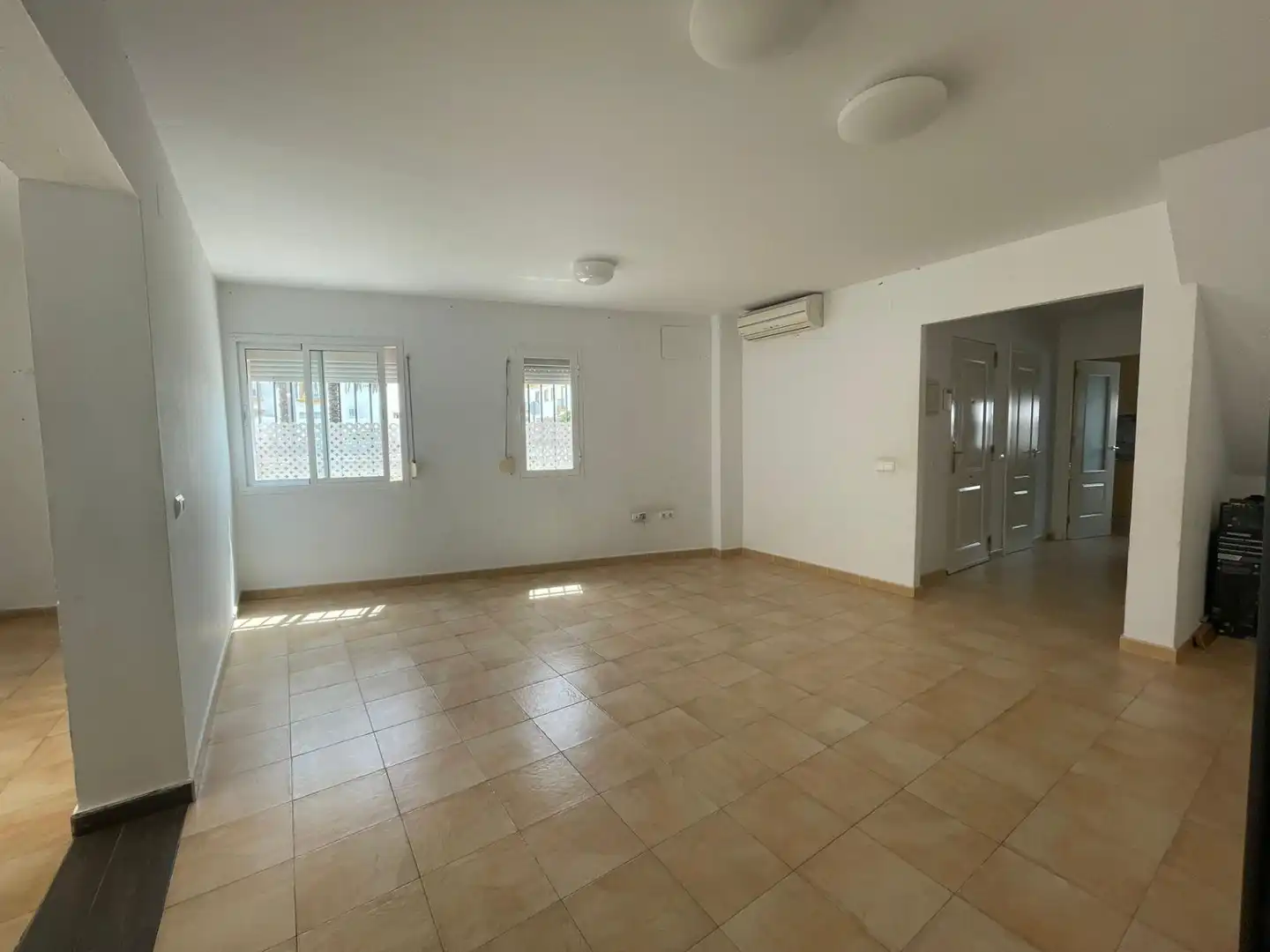 Sala de estar de Casa adosada en venta en Puerto Real