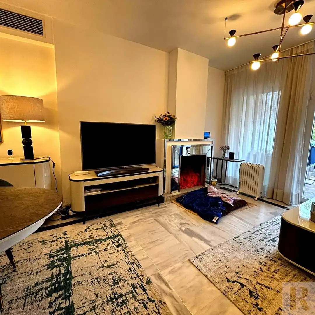 Sala d'estar de Pis en venda en Marbella amb Aire condicionat, Calefacció i Terrassa