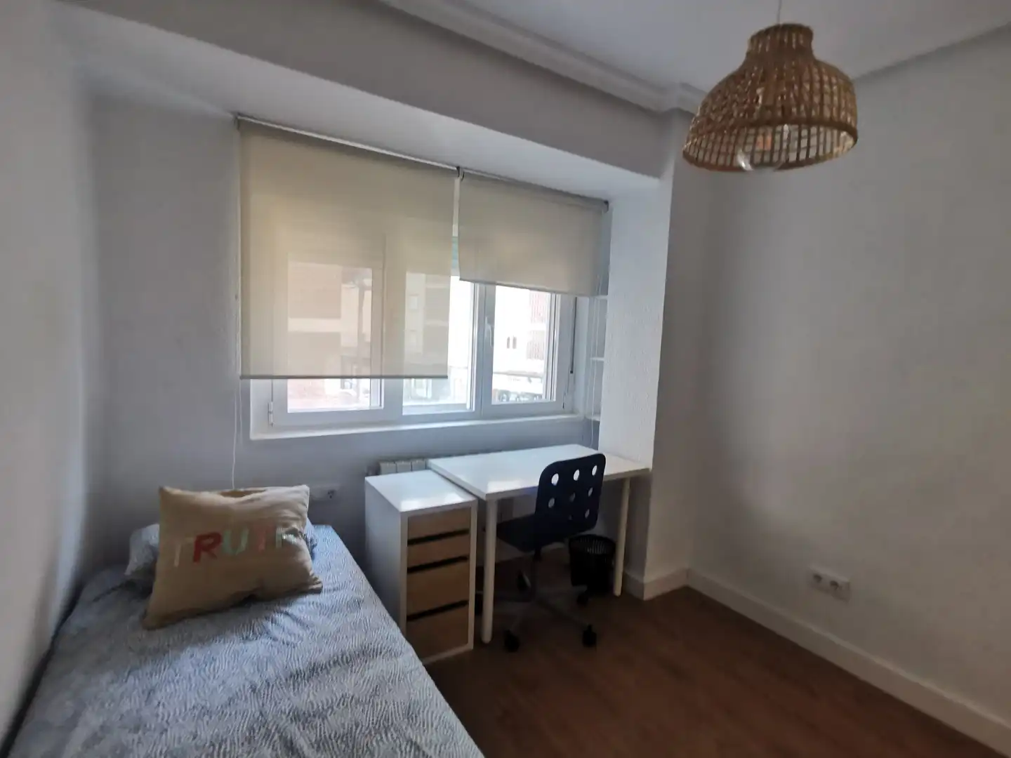 Wohnung zur Miete in Calle Vasco de Gama, Garrido Sur