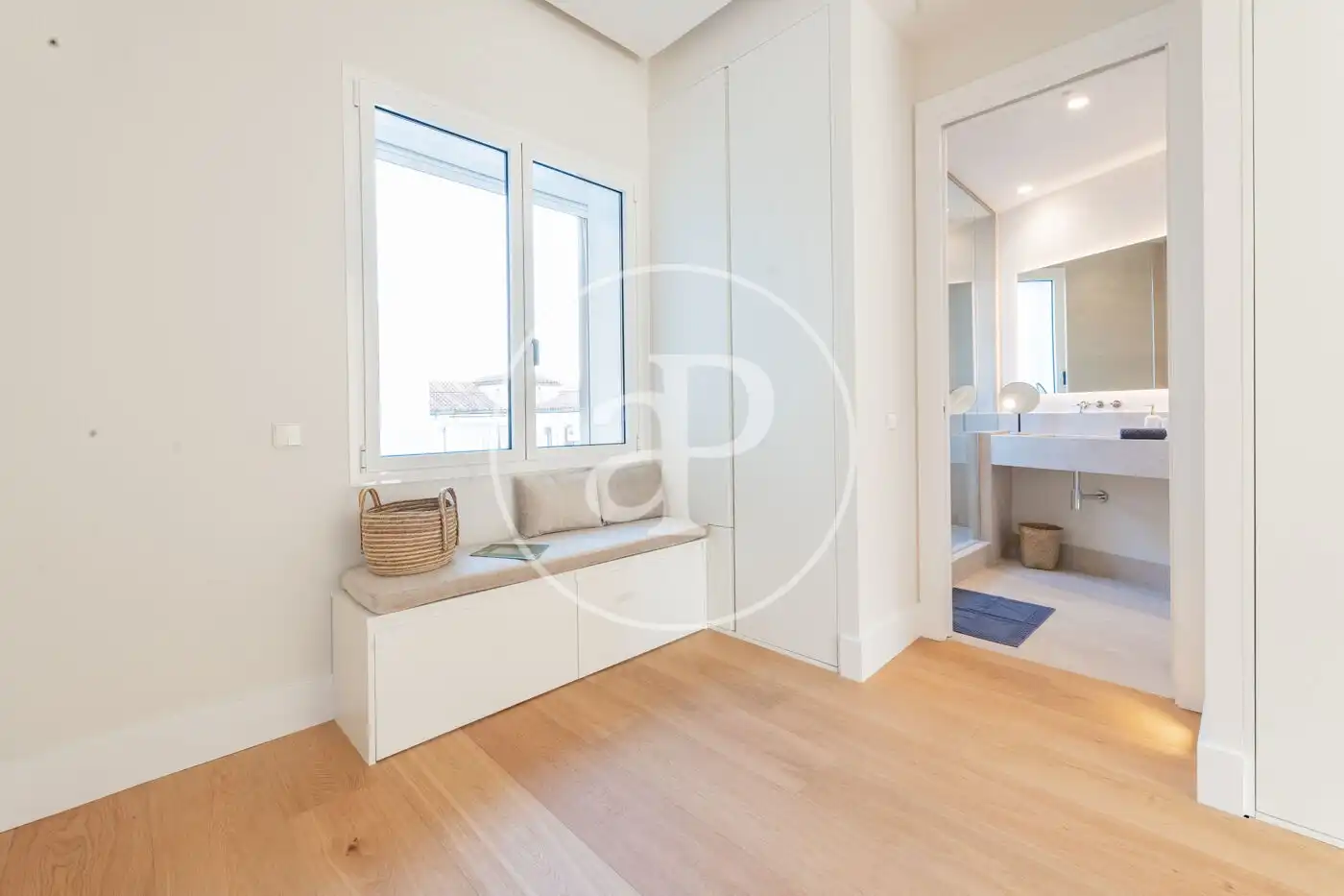 Habitación de Piso en venta en Madrid con Aire acondicionado, Calefacción y Terraza