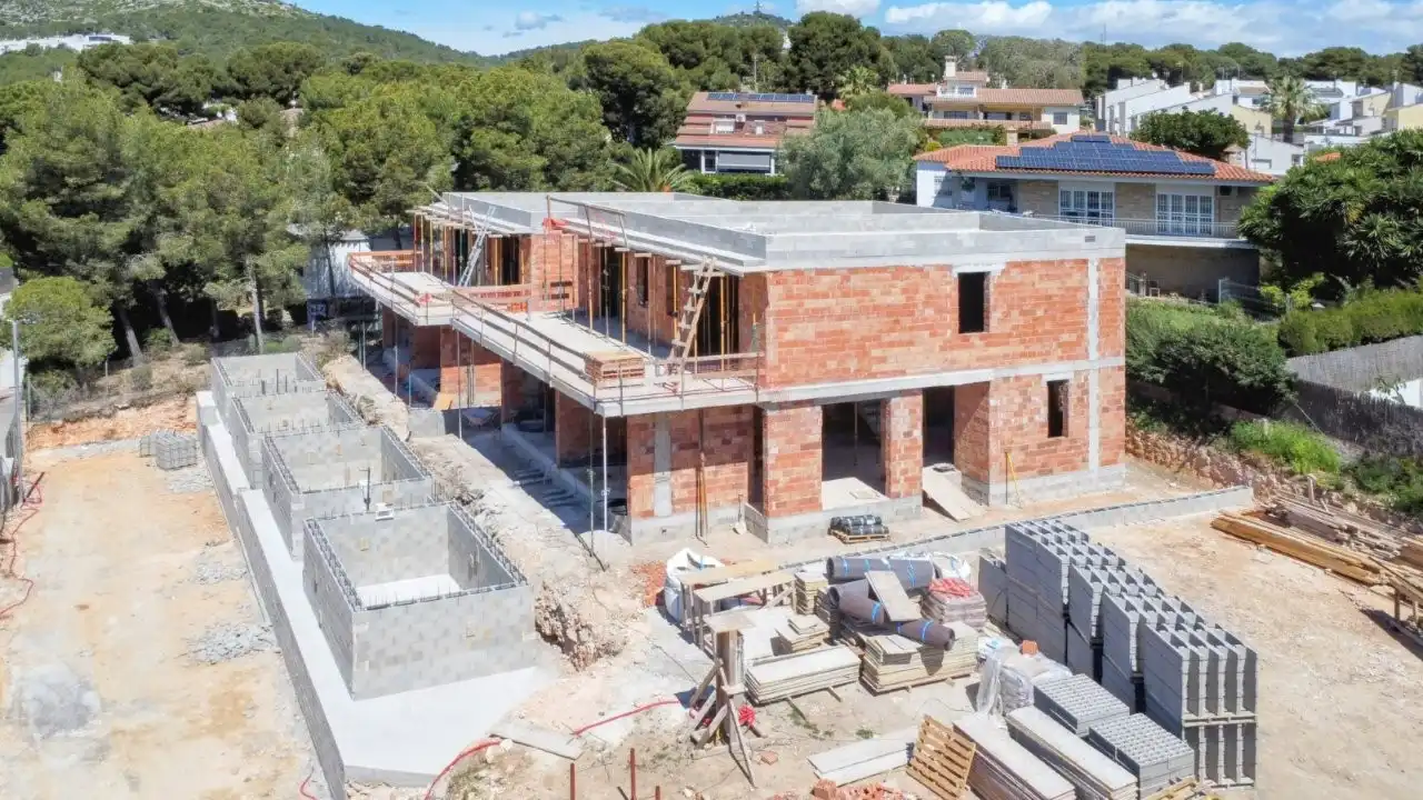 Casa adosada en venda a Avinguda d'Itàlia, Segur de Calafell