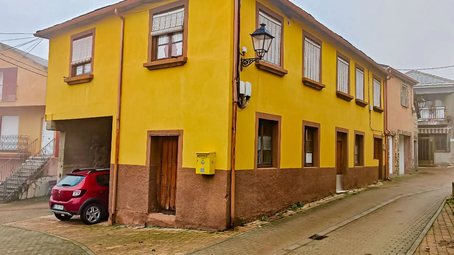 Exterior view of Houses for sale in Toreno  with Heating and Furnished