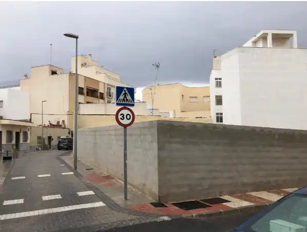 Parkplatz von Residential zum Verkauf in Roquetas de Mar