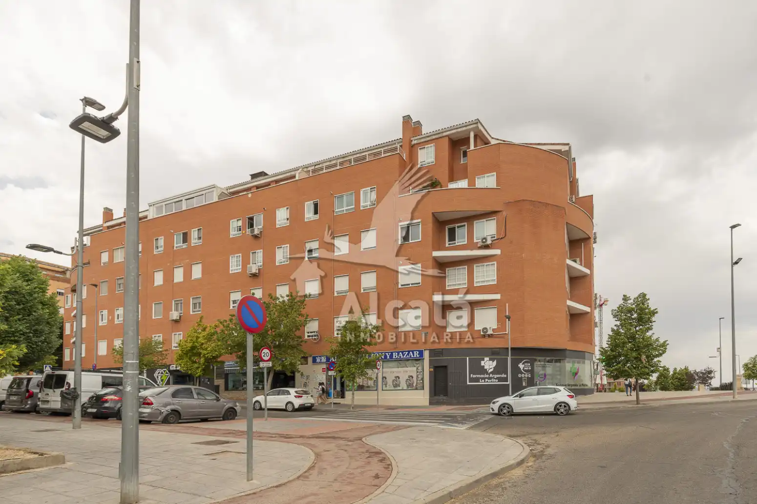 Vista exterior de Piso en venta en Arganda del Rey con Aire acondicionado, Calefacción y Jardín privado