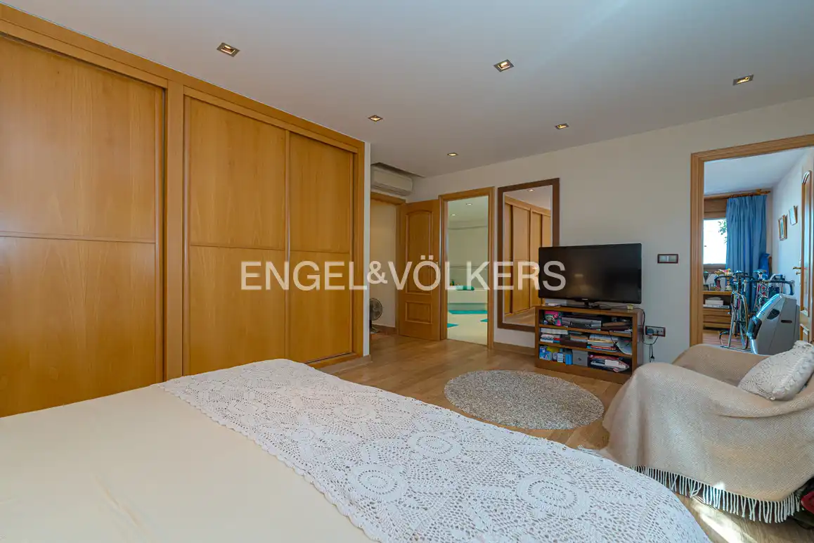 Habitación de Casa o chalet en venta en Benidorm con Aire acondicionado, Jardín privado y Piscina