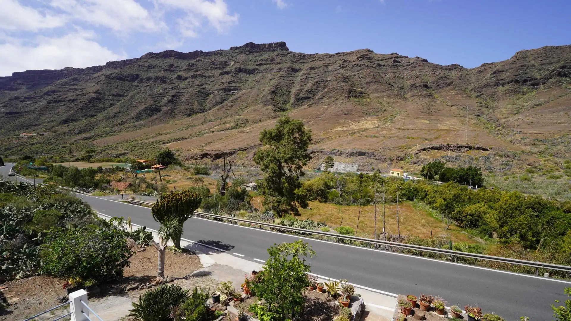 Vista exterior de Casa o chalet en venta en Mogán con Jardín privado, Terraza y Trastero