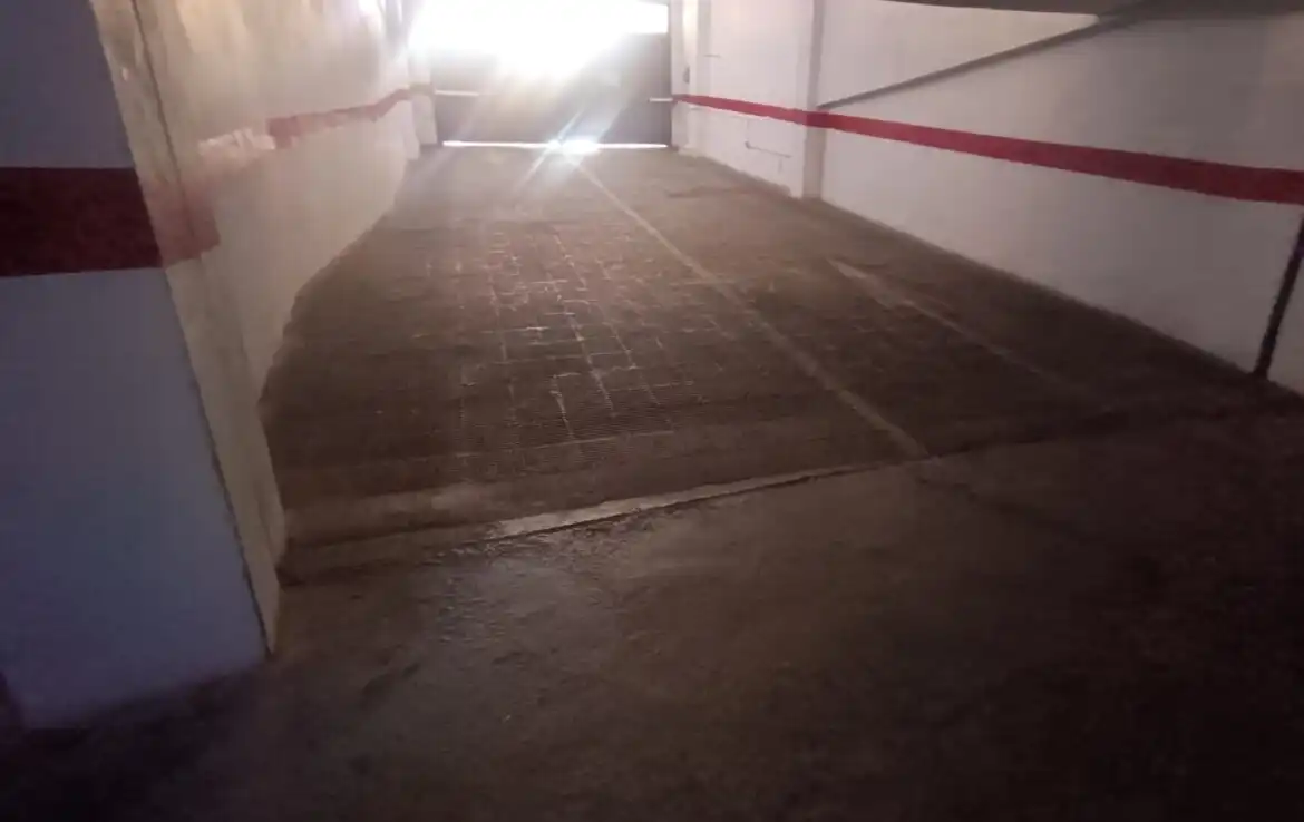 Parking de Garaje de alquiler en Castellón de la Plana / Castelló de la Plana