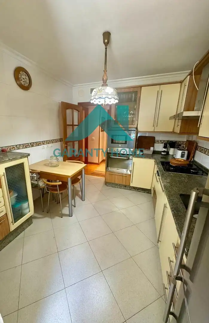 Kitchen of Flat for sale in Cáceres  with Parquet flooring