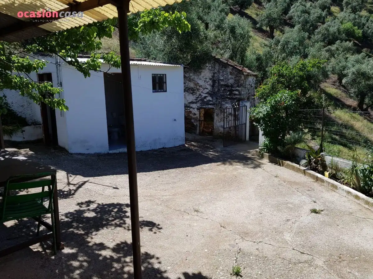 Vista exterior de Finca rústica en venta en Villanueva de Córdoba con Jardín privado, Trastero y Amueblado