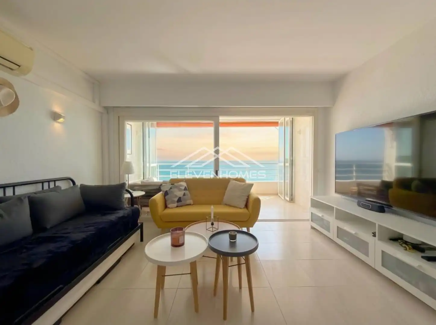 Living room of Flat for sale in Calvià  with Air Conditioner, Heating and Terrace