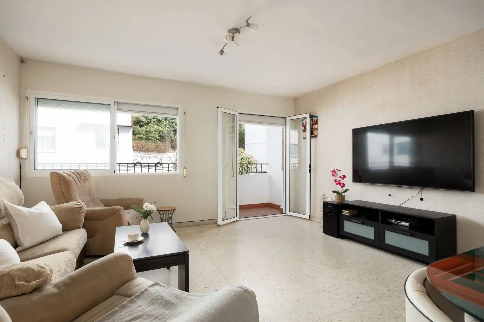 Living room of Apartments for sale in Benalmádena