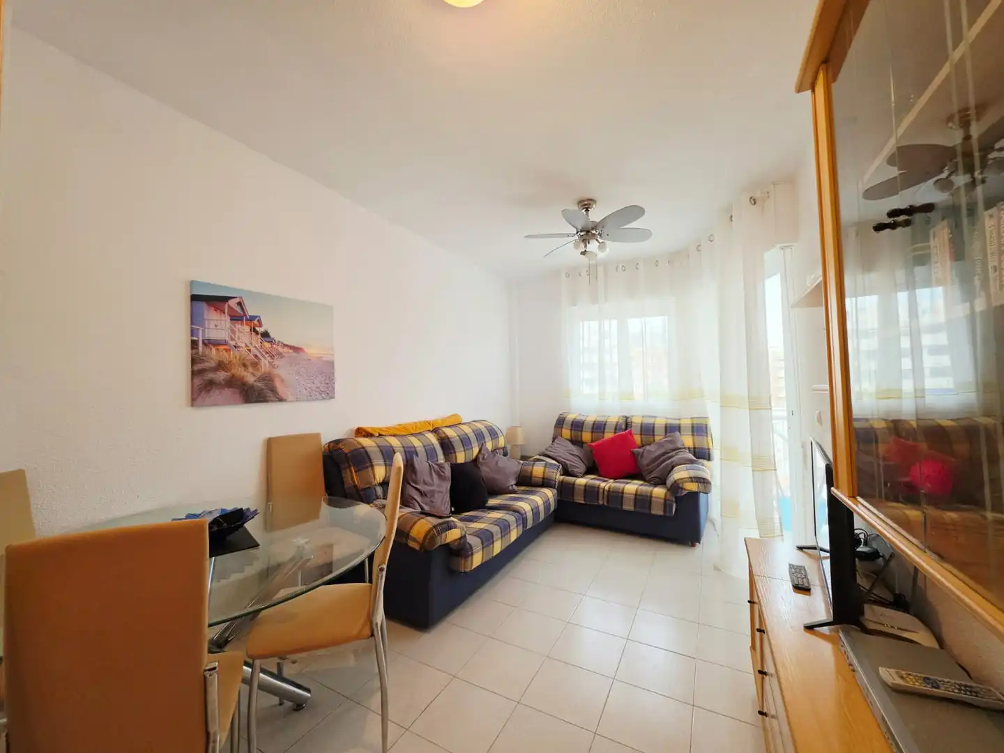 Sala d'estar de Apartament en venda en Mazarrón amb Moblat i Balcó