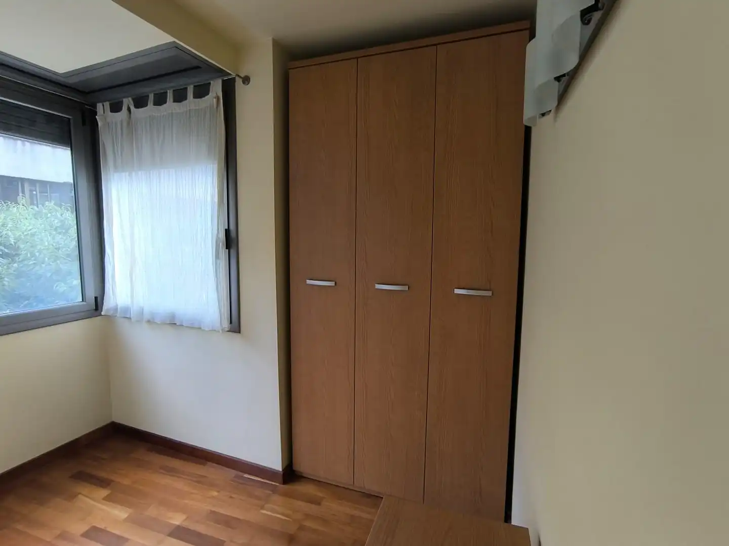 Schlafzimmer von Wohnung zum Verkauf in L'Hospitalet de Llobregat mit Klimaanlage, Heizung und Parkett