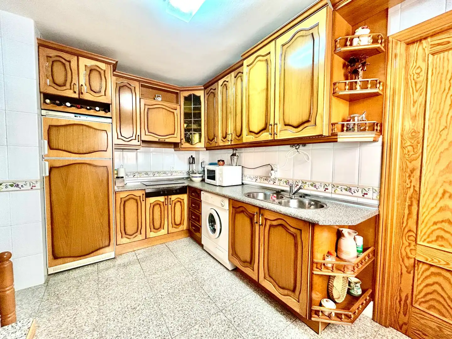 Cocina de Casa adosada en venta en Paterna del Río con Calefacción, Terraza y Trastero