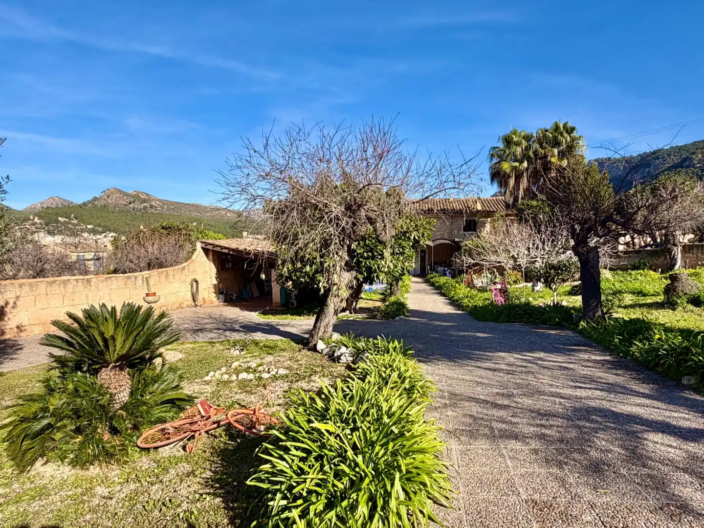 Vista exterior de Finca rústica en venda en Andratx amb Calefacció, Jardí privat i Traster
