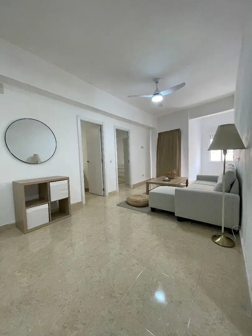 Flat for rent in Avenida de la Industria, 38, Centro