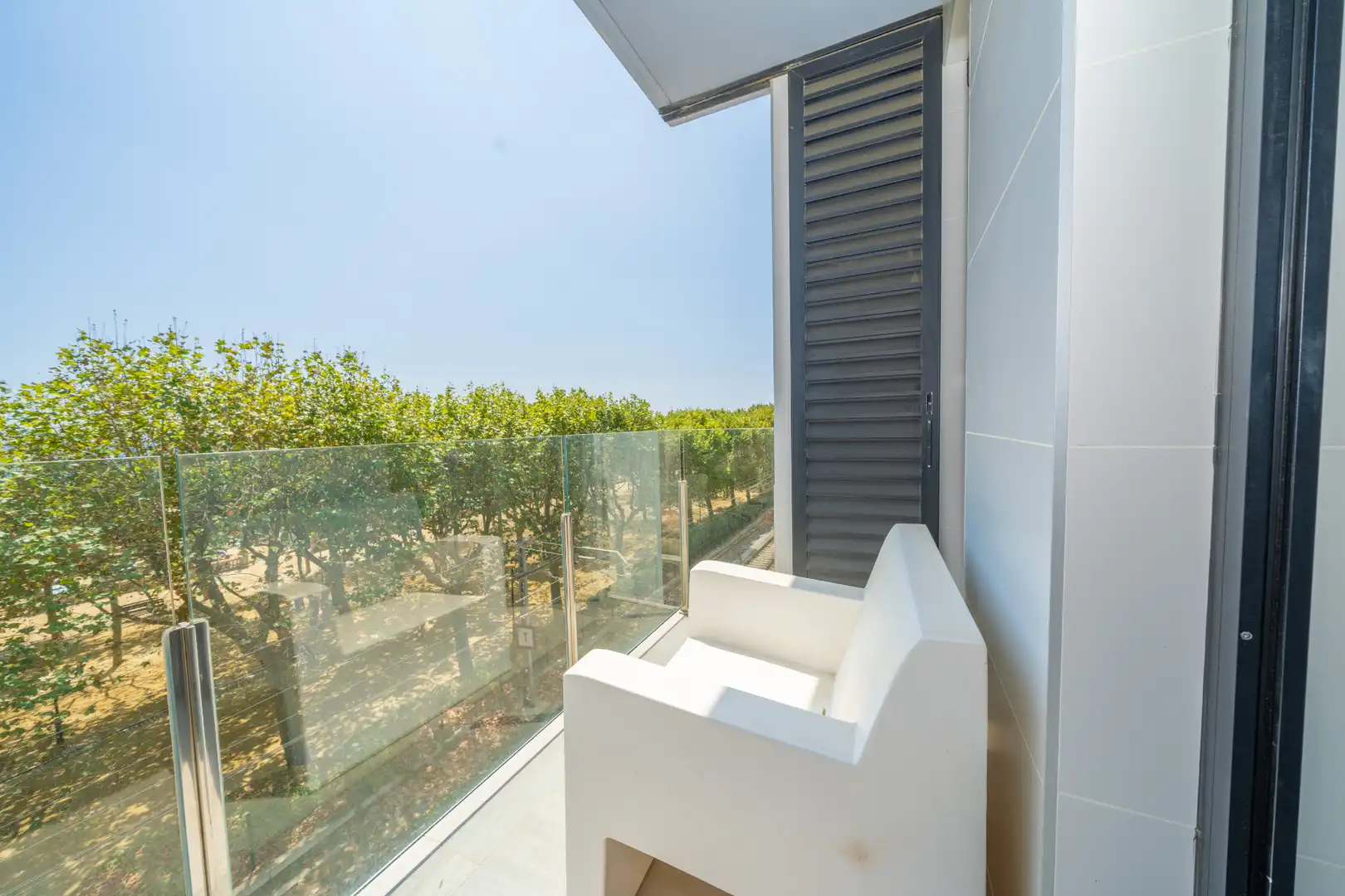 Terrasse von Dachboden zum Verkauf in Calella mit Klimaanlage, Terrasse und Schwimmbad