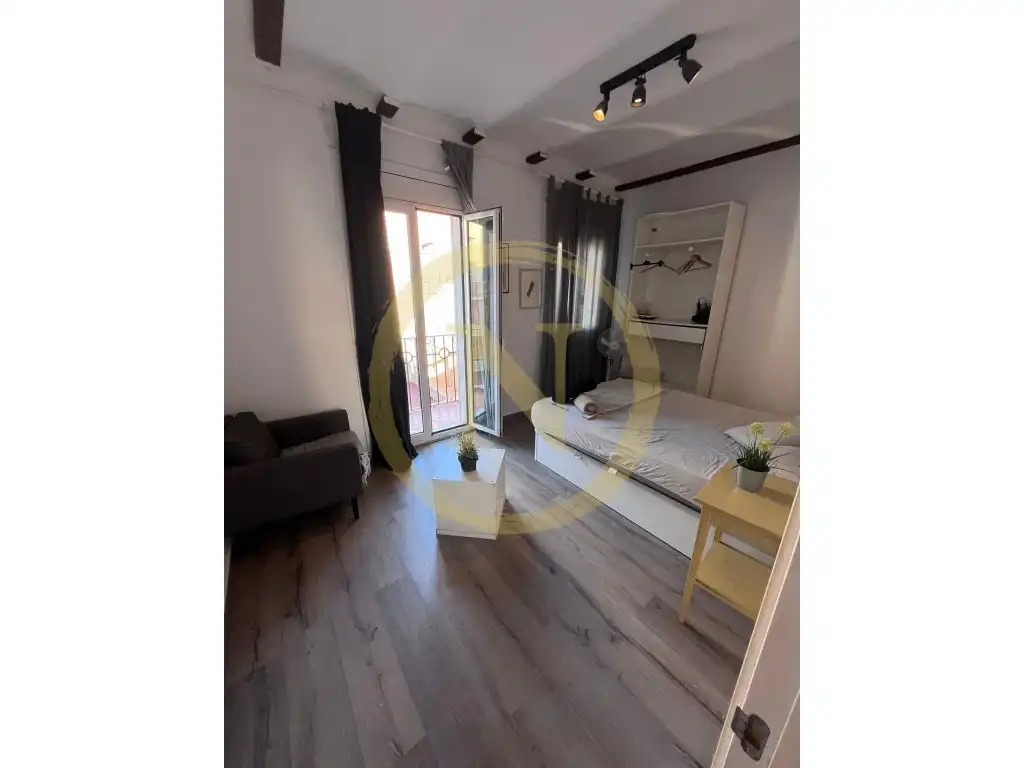 Piso en venta en Calle Llança De, Collblanc