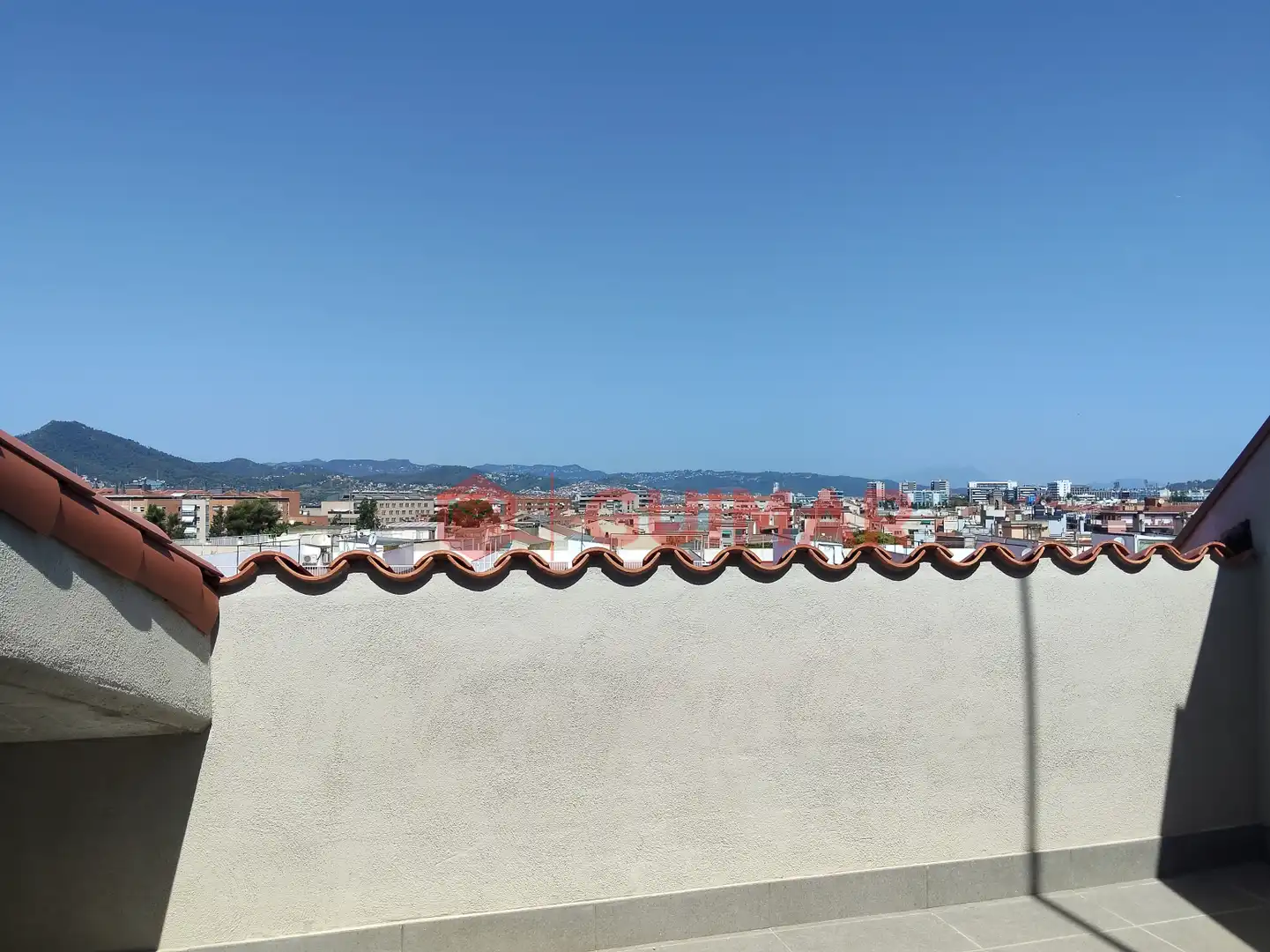 Terrassa de Àtic en venda en Sant Joan Despí amb Aire condicionat, Jardí privat i Parquet