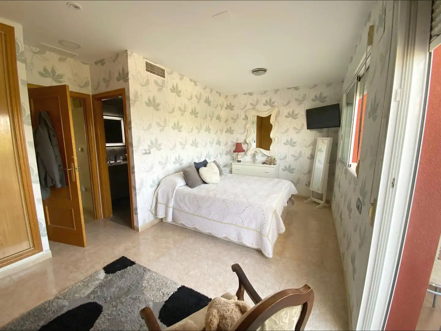 Schlafzimmer von Haus oder Chalet zum Verkauf in Monforte del Cid mit Klimaanlage, Privatgarten und Terrasse