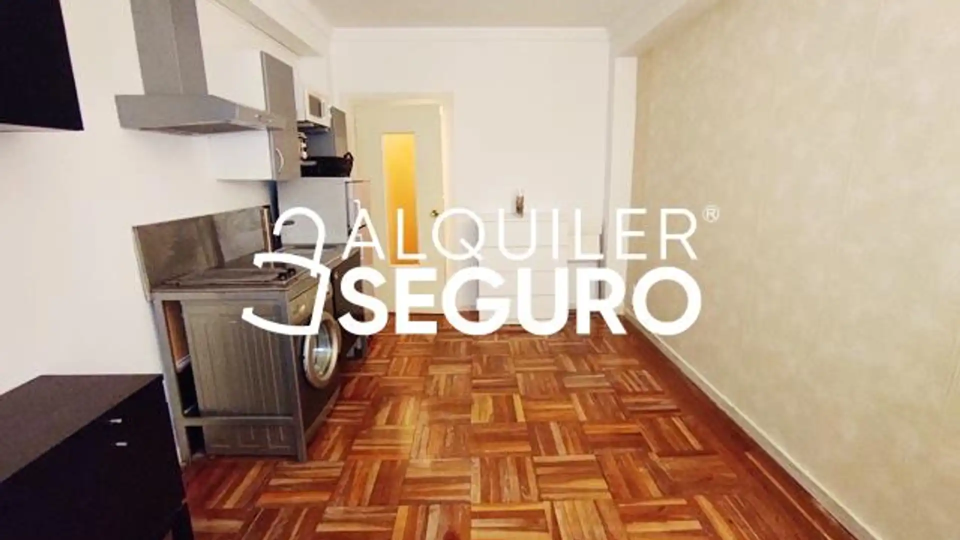 Habitación de Estudio de alquiler en  Madrid Capital con Calefacción