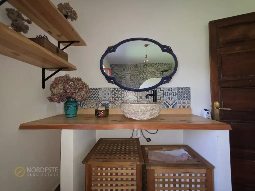 Badezimmer von Country house zum Verkauf in Llanera