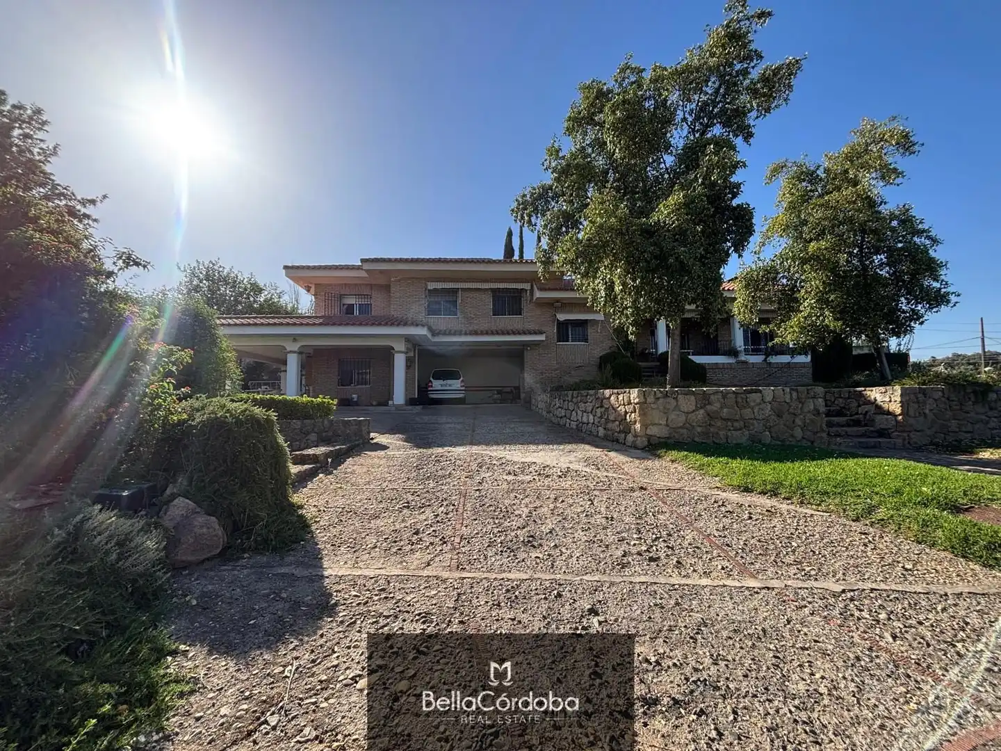 Vista exterior de Casa o xalet en venda en Córdoba amb Aire condicionat, Calefacció i Terrassa