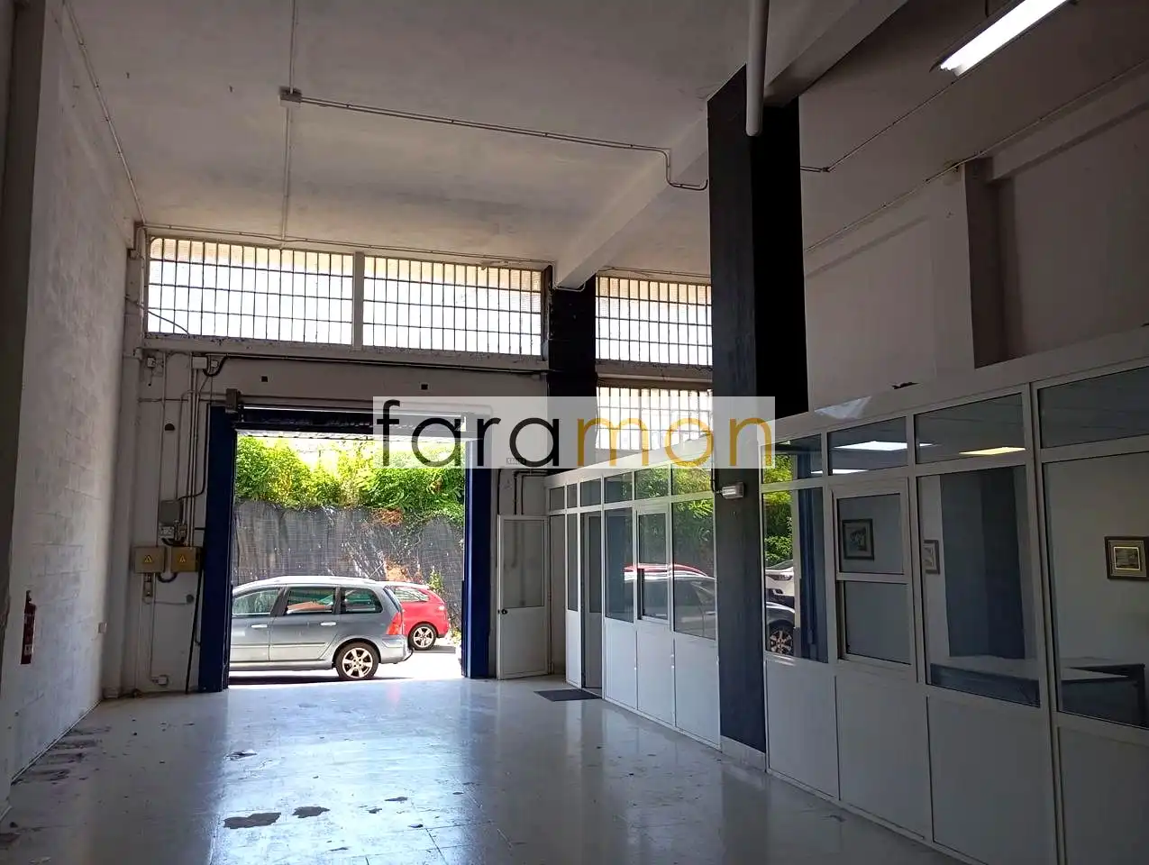 Nave industrial de alquiler en Vigo 