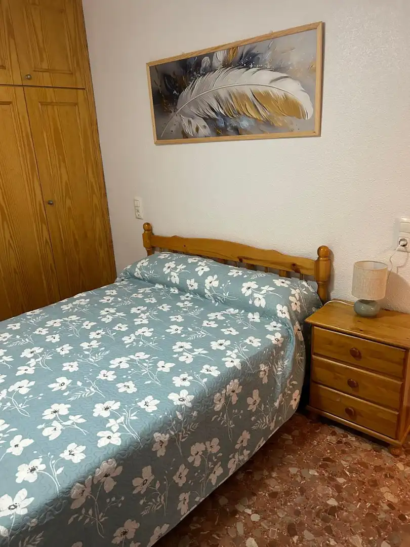 Habitación de Apartamento de alquiler en Cullera con Terraza, Amueblado y Piscina comunitaria