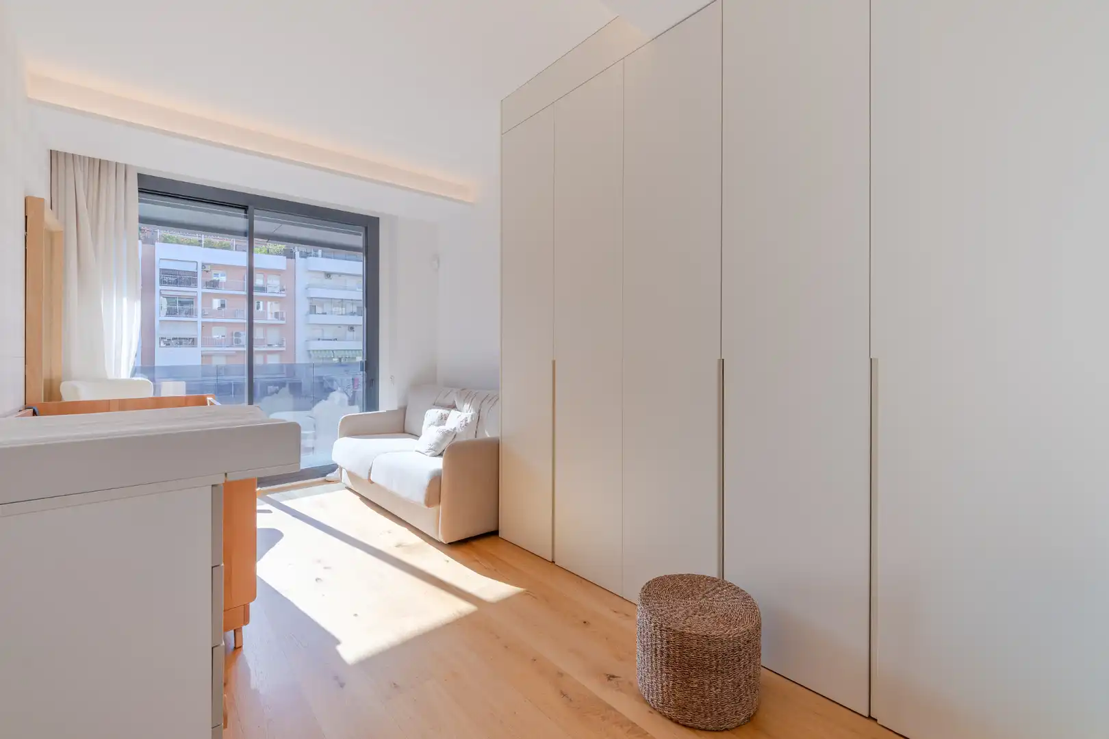Bedroom of Flat for sale in Girona  with Air Conditioner, Heating and Parquet flooring