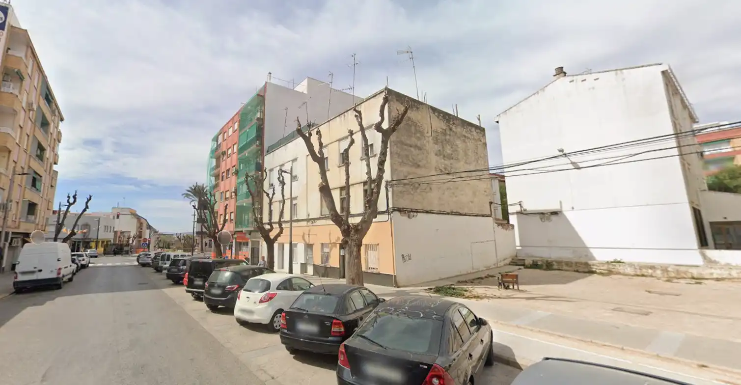 Vista exterior de Piso en venta en Paterna