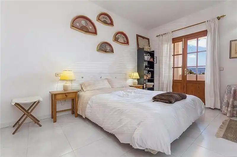 Dormitori de Casa o xalet en venda en Calvià amb Calefacció, Jardí privat i Terrassa