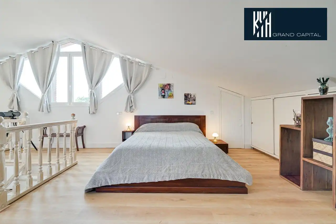 Casa con piscina in vendita a Carrer Carrer Montserrat, imagen 49