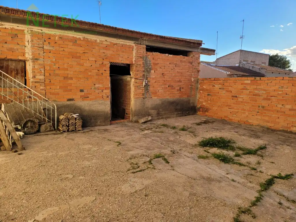 Industrial buildings for sale in Calle Reyes Catolicos, Lorquí