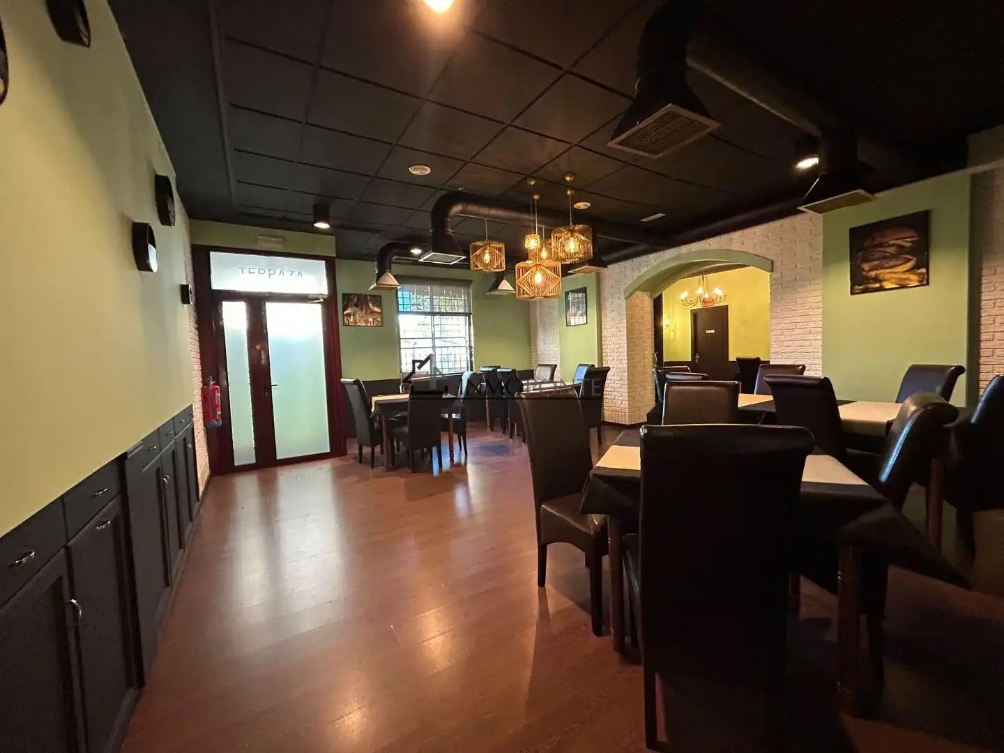 Business premises for sale in Zona de Plaza de Barcelos, imagen 12