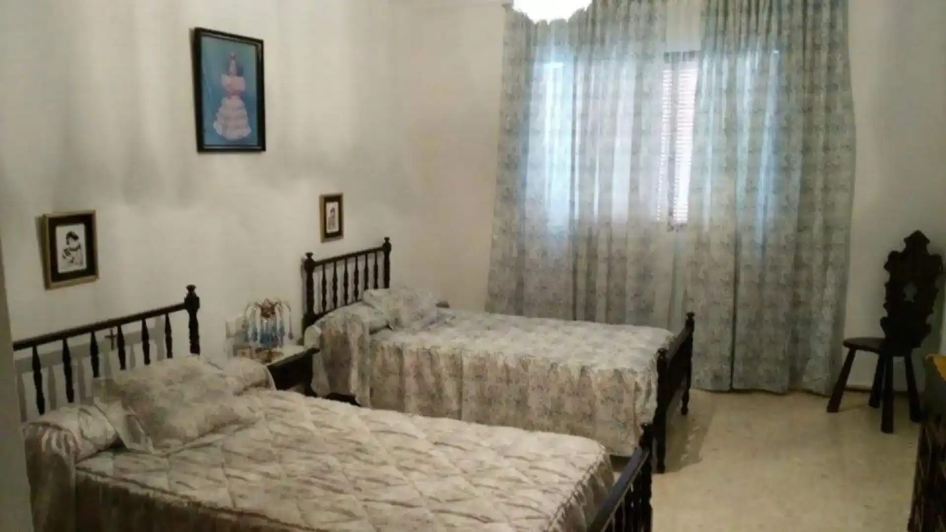 Dormitori de Casa o xalet en venda en Cazalla de la Sierra
