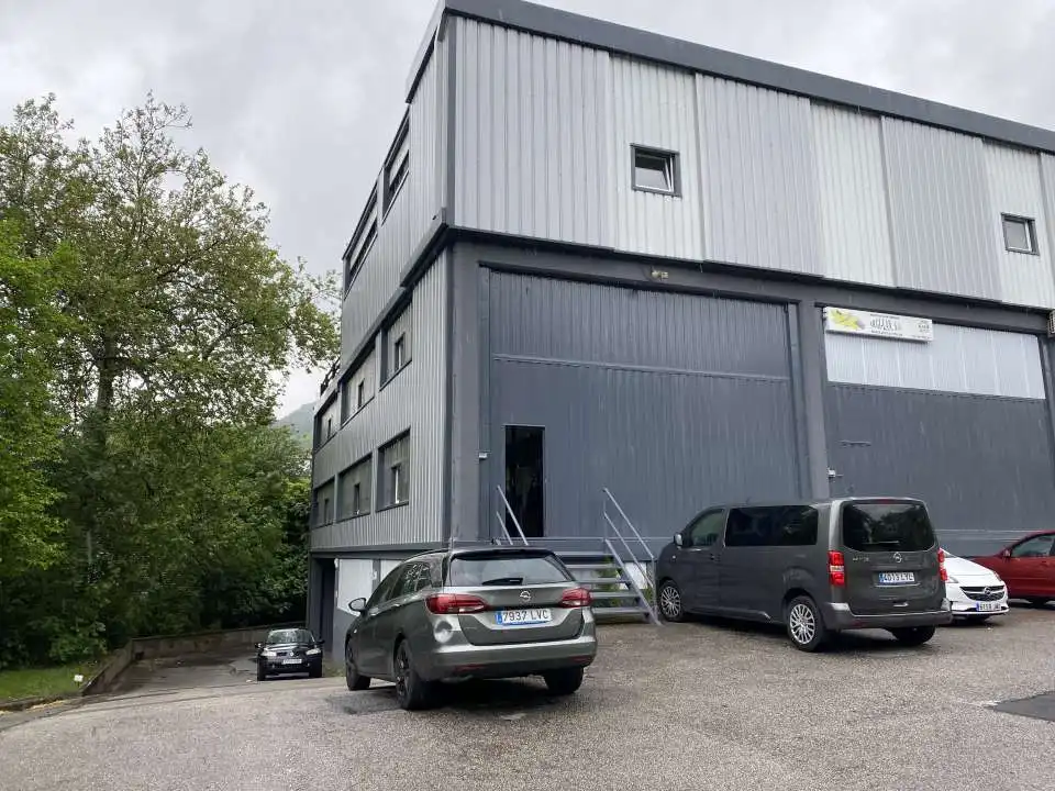 Exterior view of Industrial buildings for sale in Andoain