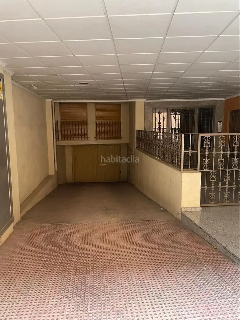 Individual de lloguer a Calle Francisco Climent 7, imagen 2