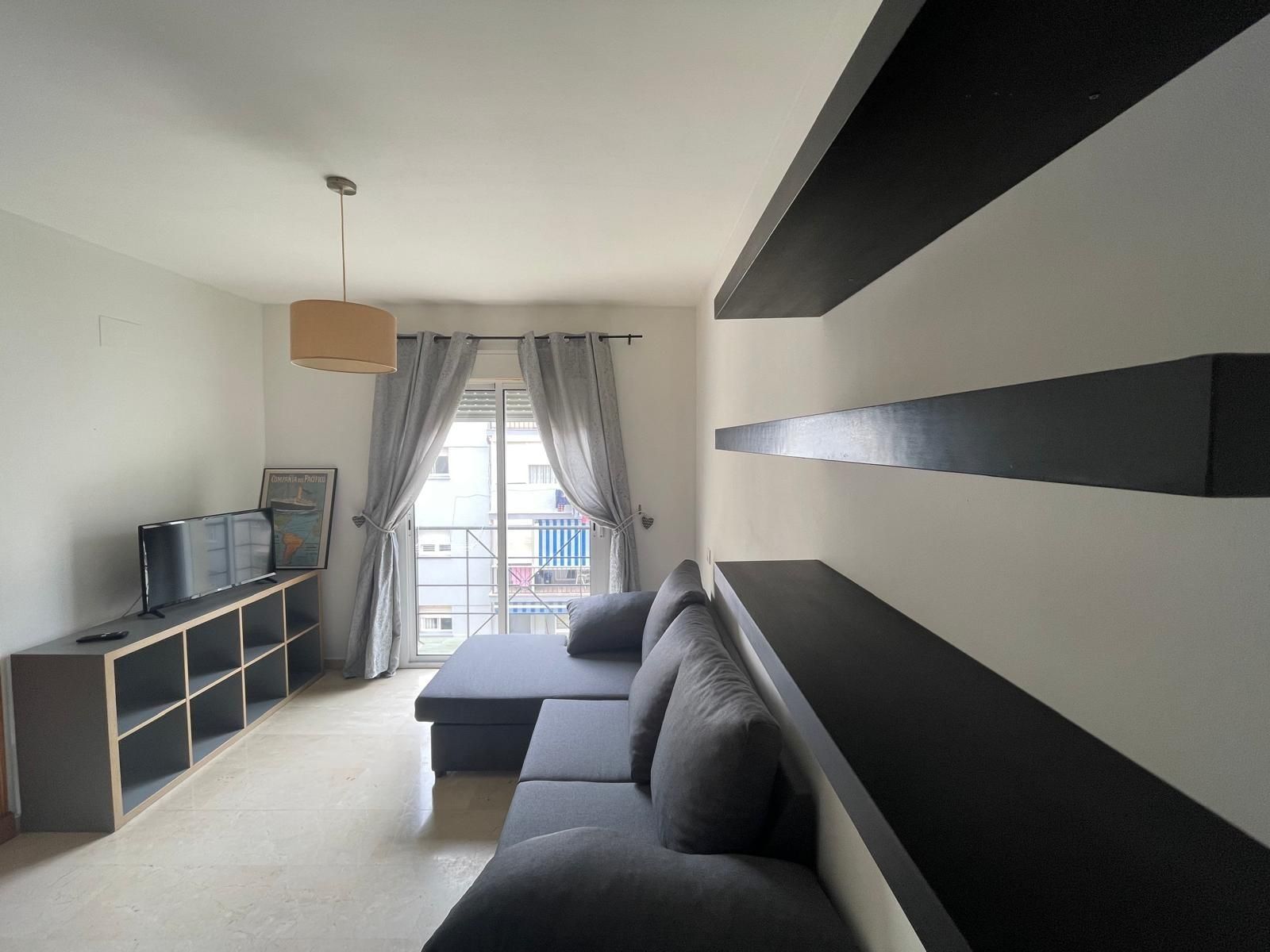 Living room of Duplex for sale in Algeciras  with Terrace and Furnished